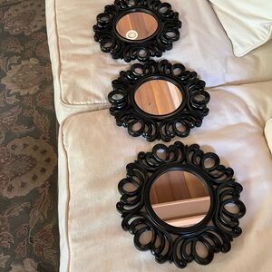 Elegant Black Wall Mirror Set
